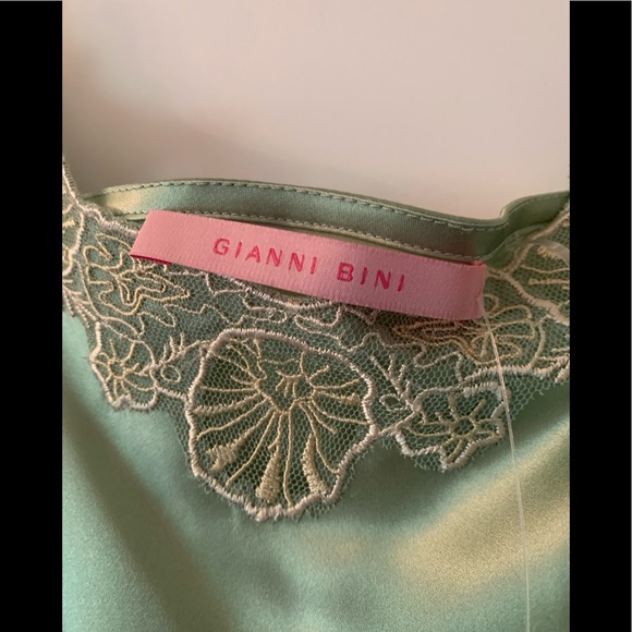 NWT Gianni Bini Silk Spaghetti Strap Camisole - Picture 4 of 12